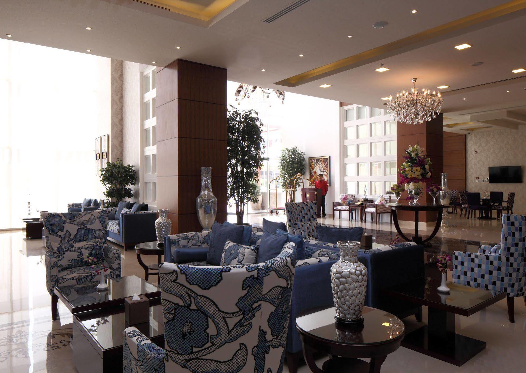 Intour Al Sahafa Hotel Rijád Kültér fotó